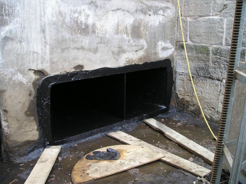 Bestand:Uitstroomopening.jpg